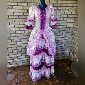 1700's ballgown. Perfect for a Hamilton or Brigerton inspired Halloween or party
